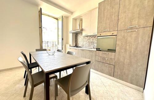 Chiaramonte Gulfi Apartment | Balcone sul Duomo