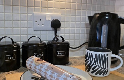 High Wycombe Apartment | Balcony Apartment | Near Station