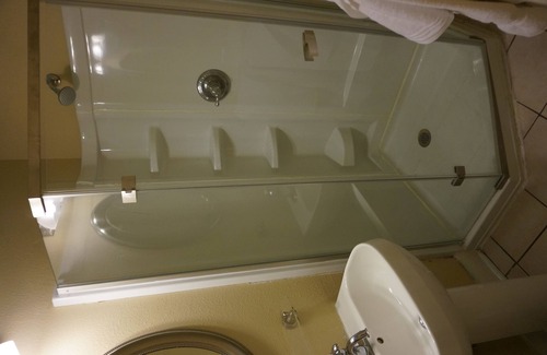 Faubourg Marigny Bed & Breakfast | Balcony Guest House