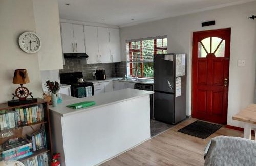 Constantia Apartment | Ballykeep Cottage, Constantia