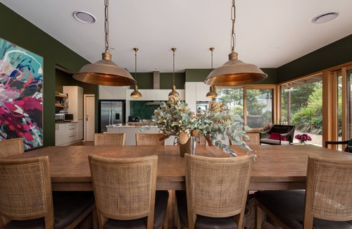 Balnarring House | Balnarring Estate | Luxe Escape with Tennis Court Pool and Spa