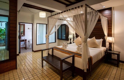 Thapae Hotel | Ban Chang Tong Hotel