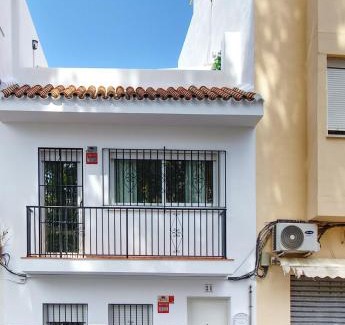 Capuchinos Apartment | Barceló 21, parking on request, Atico With terrace & Studio With Patio, Center, quite neighborhood, BC