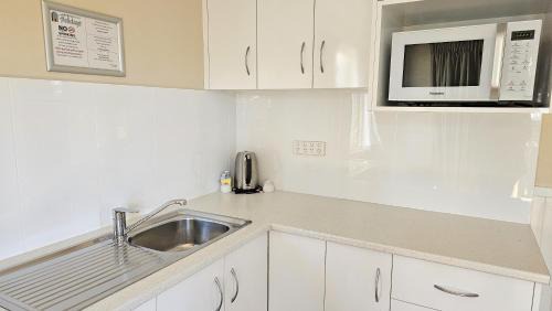 Barrack Heights Resort | Barrack Point Holidays