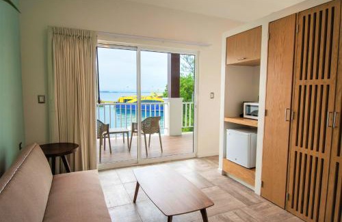 Centro - Supmza 001 Hotel | Bartolome Oceanfront Suites