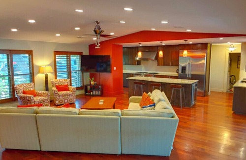 Barton Hills House | Barton Hills house close to Barton Springs Pool