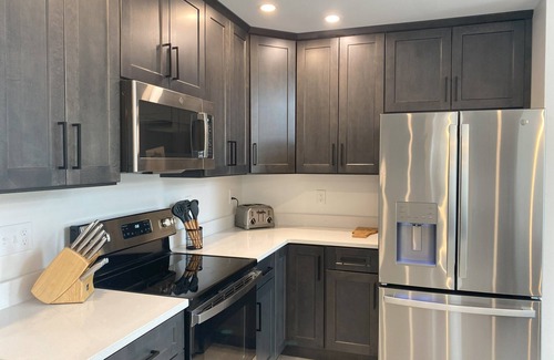 Killington House | Base Camp Retreat at Killington - Trail Access, Fire Pit, Hot Tub, & Arcades