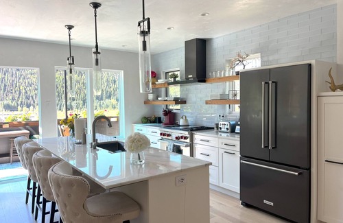 Telluride House | Basecamp at Valley Floor, Views, wildlife and hot tub at this spectacular home!