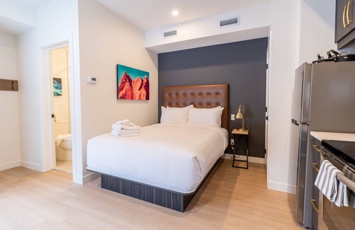 Revelstoke Hotel | Basecamp Resorts Revelstoke I Micro-Suite (Dog Friendly)