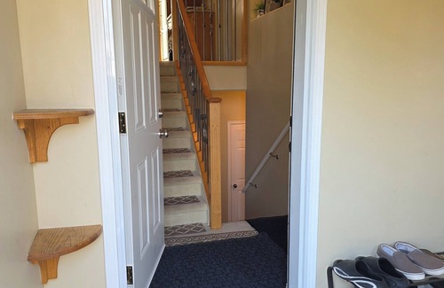La Ronge House | Basement Bliss Suite (La Ronge)