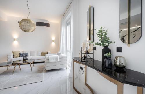 Inner City Budapest Apartment | Basilica Presidential panorama suits
