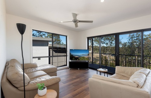 Sunshine Bay Bed & Breakfast | Batemans Bay Delight