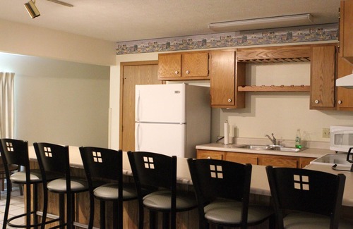 Put-in-Bay Hotel | Bay Lodging Resort