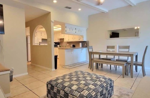 South Padre Island Condo | Bay View Great Deck Pool 2 Levels & 3 Bedr 3 Bedroom Condo