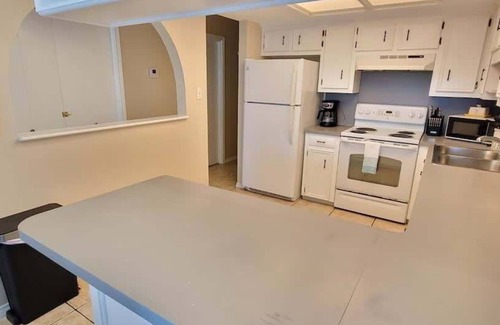 South Padre Island Condo | Bay View Great Deck Pool 2 Levels & 3 Bedr 3 Bedroom Condo