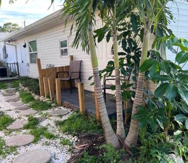Bellevue Terrace House | Bay view suites