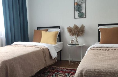 Almaty Apartment | BAYHOUSE - Апартаменты в БОХО Жетысу