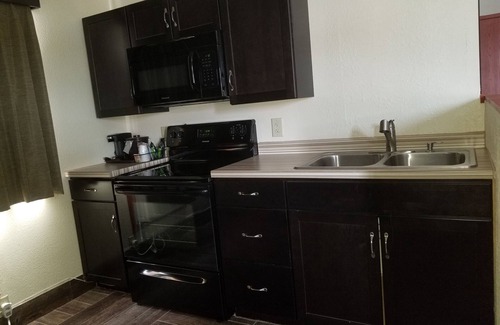 Eau Claire Hotel | Baymont by Wyndham Eau Claire WI