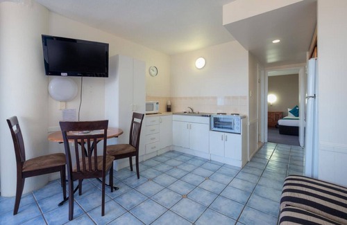 Yeppoon Hotel | Bayview Tower