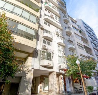 Retiro Apartment | Be my Guest! Duplex boutique en Recoleta