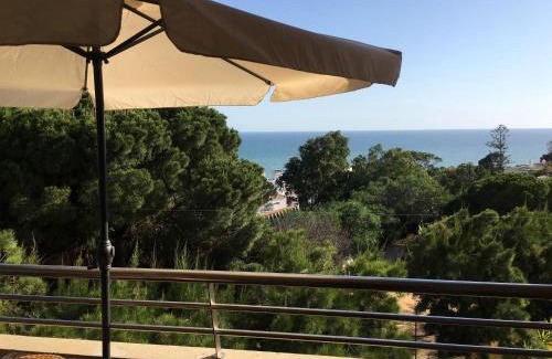 Areias de Sao Joao Apartment | Beach front apartment Barracuda Albufeira