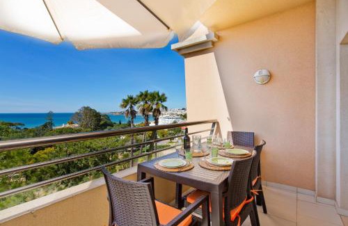 Areias de Sao Joao Apartment | Beach front apartment Barracuda Albufeira