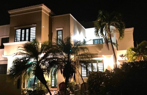 Puntas Villa | BEACH-FRONT GATED COMMUNITY-POOL TENNIS GYM 2061 SQ FT