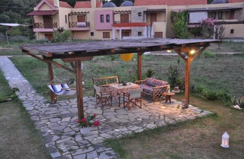Aristotelis House | Beach House in Ierissos, Halkidiki