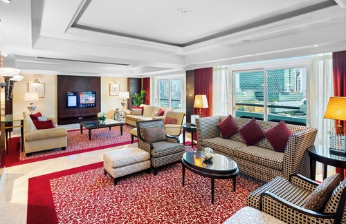 Al Zahiyah Hotel | Beach Rotana