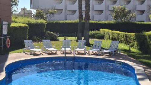 Praia da Rocha Apartment | Beach & Sea Apt, Fast WIFI, Airco, Private Parking and Pool
