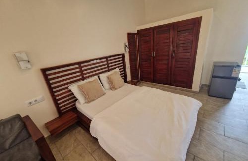 Kribi Apartment | Beach Studio wih integrated Kitchen