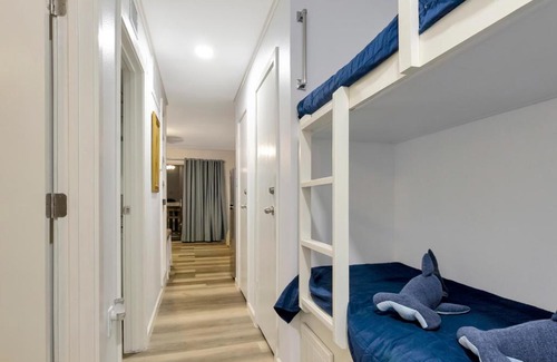 North Beach Apartment | Beach View & SeaBreezes