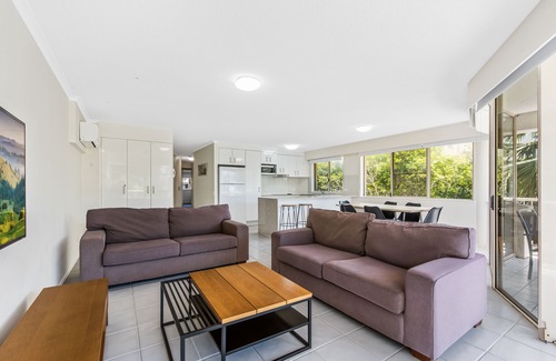 Mooloolaba Apartment | Beachcomber on the Spit