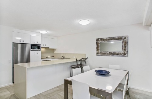 Mooloolaba Apartment | Beachcomber on the Spit