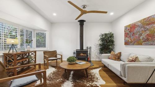 Sawtell House | Beached - Prime beachfront location