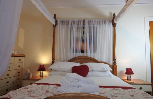 Paignton Bed & Breakfast | Beaches Bandb