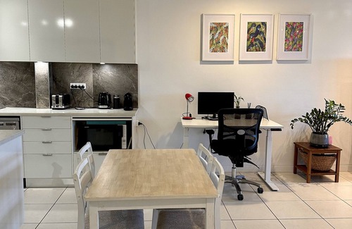 Nightcliff Apartment | Beachfront Apartment on Nightcliff Foreshore