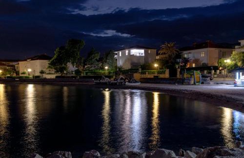 Kastela Apartment | Beachfront Apartments Don