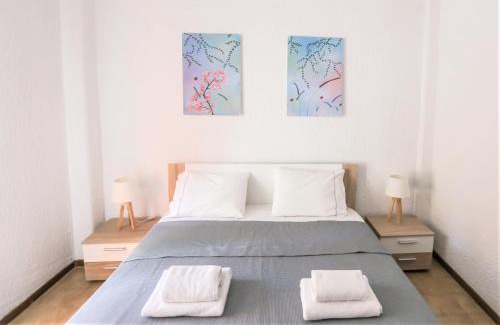 Pefkochori Apartment | Beachfront deluxe apt.