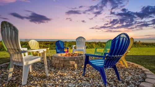 Galveston House | Beachfront Hideaway! Luxury Beachfront, SwimSpa, Game Room, Firepit by Bolivar Vacations