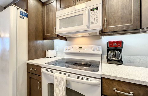 New Smyrna Beach Condo | Beachfront Oceanview Condo - Pool, BBQ & Steps to Flagler Ave