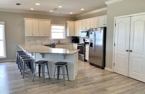 Morgantown House | Beachfront, Pools, Tennis/Pickleball