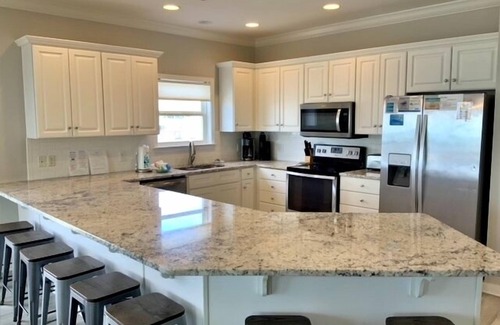 Morgantown House | Beachfront, Pools, Tennis/Pickleball