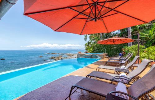 South Shore Hotel Area Villa | Beachfront Sagitario Villa in Puerto Vallarta!