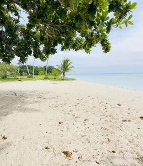 Santa Fe Villa | Beachfront Villa Bantayan Island