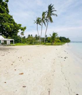 Santa Fe Villa | Beachfront Villa Bantayan Island