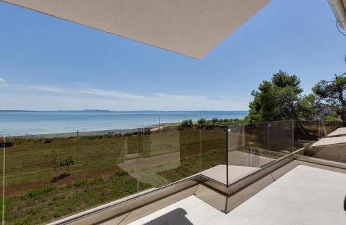 Privlaka Villa | Beachfront villas Sun Garden by Adex Travel