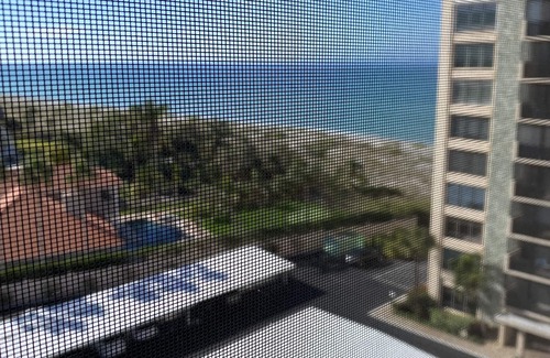 Golden Beach Condo | Beachfront with gorgeous costal views! - minimum 3 month stay