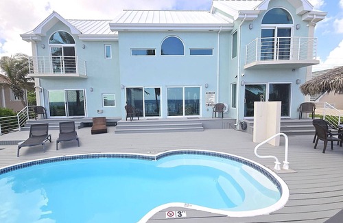 North Side House | BeachPlumVilla - Snorkeler's Paradise