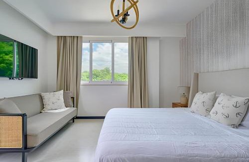 Juan Dolio - El Pueblo Apartment | Beachside 1Bdrm Apt. Downtown Juan Dolio
